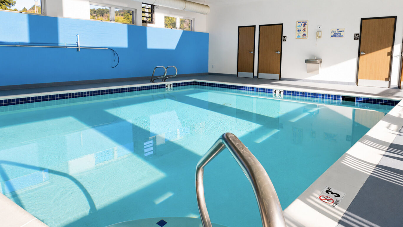 Indoor swimming pool at Tava Motel Manitou Springs
