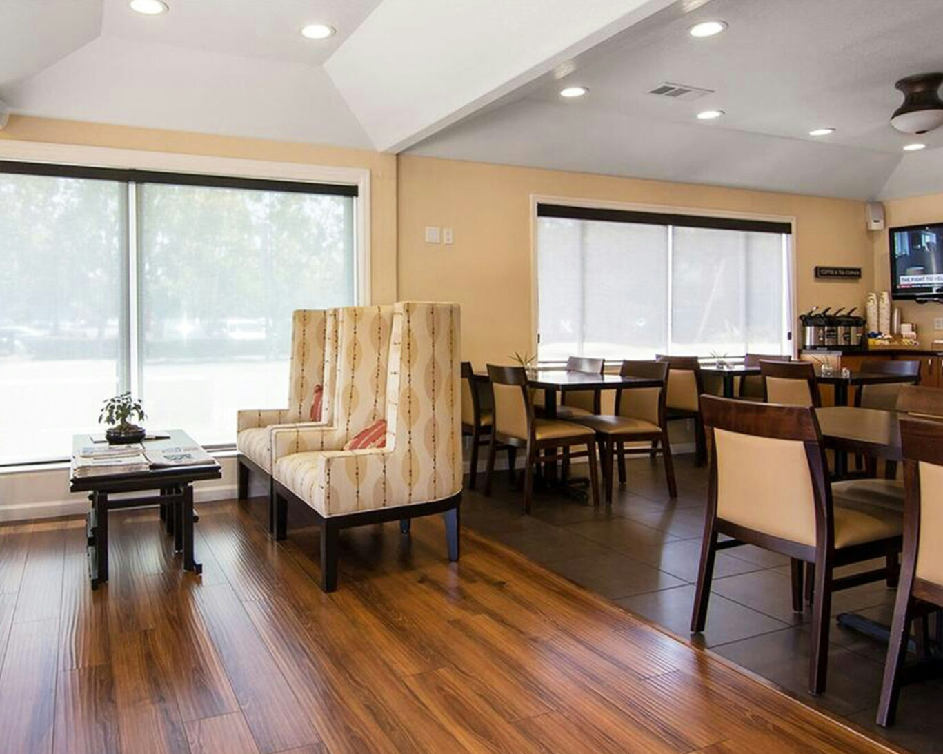 Bright and welcoming Zen Hotel breakfast lounge with contemporary seating