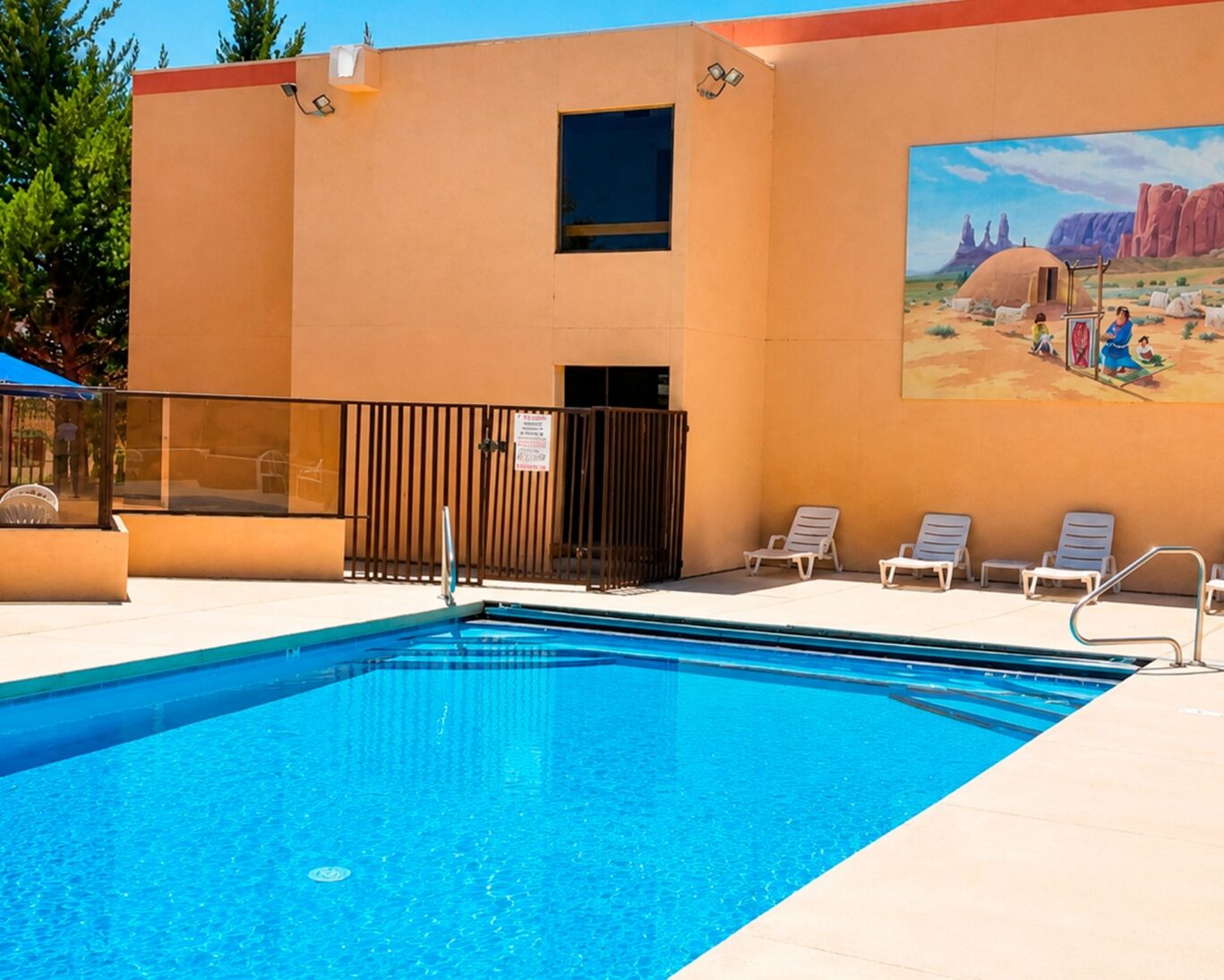 Outdoor swimming pool at Ticaboo Lodge, Utah.